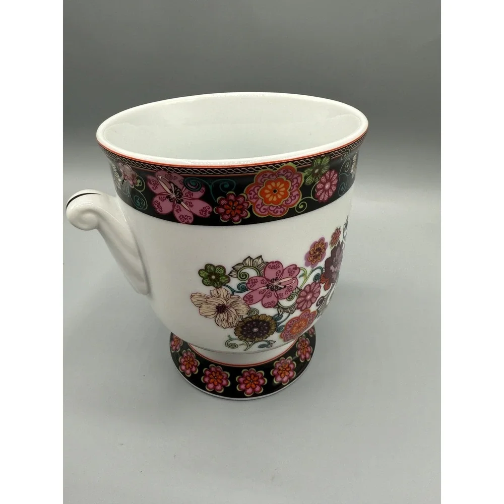 Vera Bradley Andrea by Sadek Small Flower Pot Porcelain Vase Mod Floral Pink
